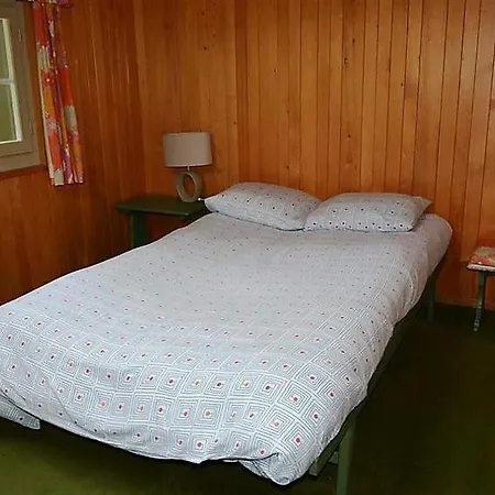 Sleeps 8 Wifi アパート *