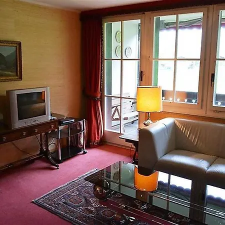 Sleeps 8 Wifi