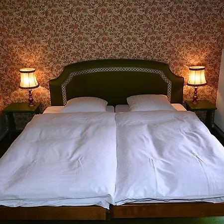 Sleeps 8 Wifi アパート グスタード